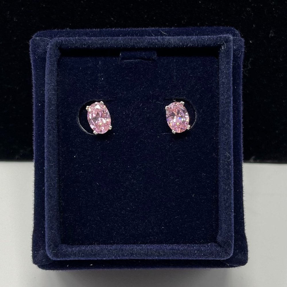 Pink Oval Crystal Stud Earrings - Elegant Women's Fashion